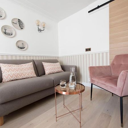 Leocadia Apartment Paris Exterior photo