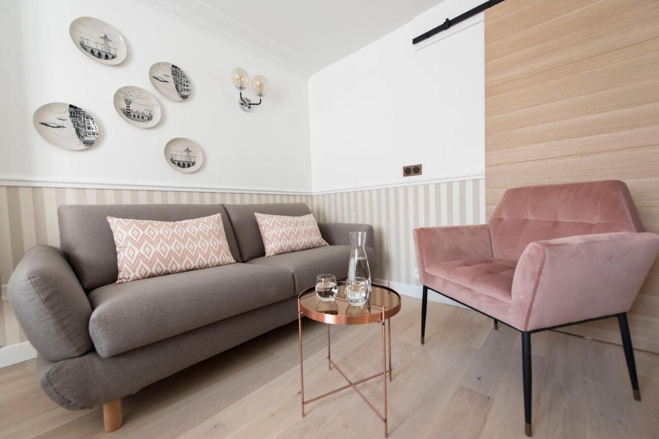 Leocadia Apartment Paris Exterior photo